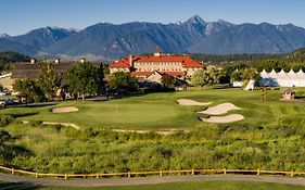 St. Eugene Golf Resort & Casino